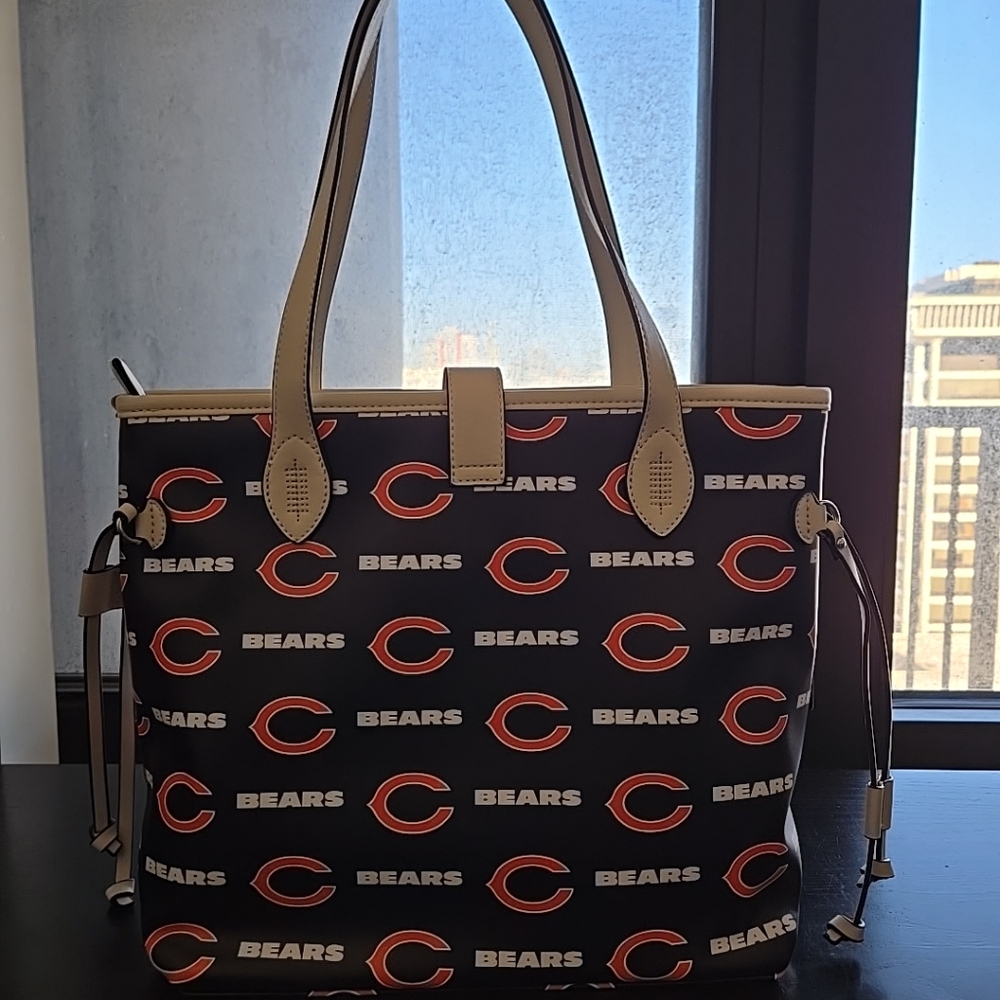 Little Earth Chicago Bears Blue Vinyl Tote Bag Purse NFL Licensed New With Tags - Picture 3 of 13